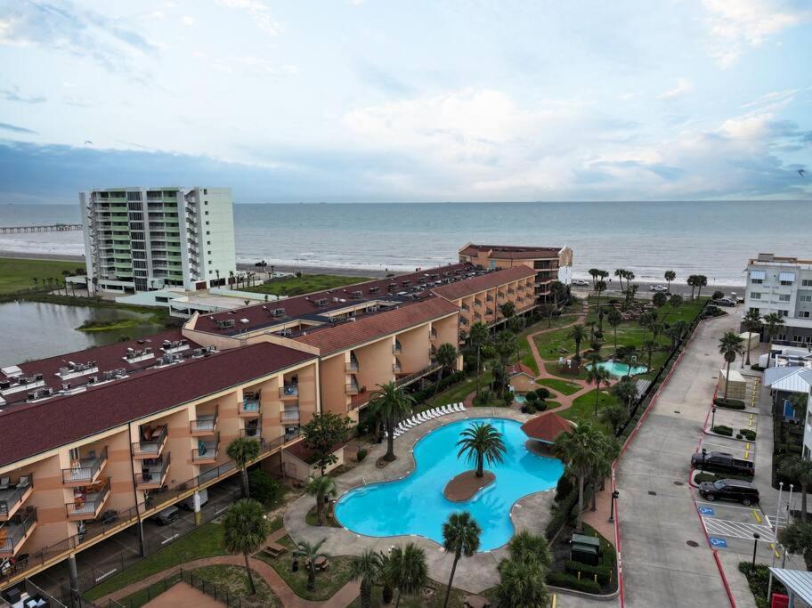 Baca Beach Escape I - 3 Pools - Pet Friendly Galveston Bagian luar foto